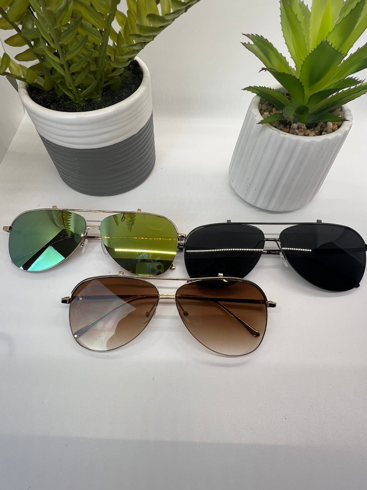 Stylish Oval Shape Sunglasses